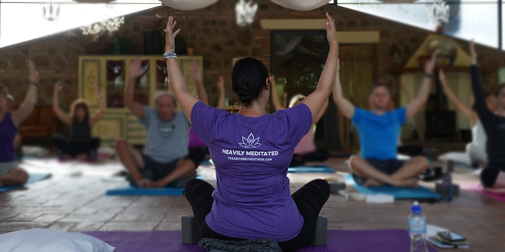 What You Need to Know Before Your First Yoga Retreat - Yoga Beyond The  Studio