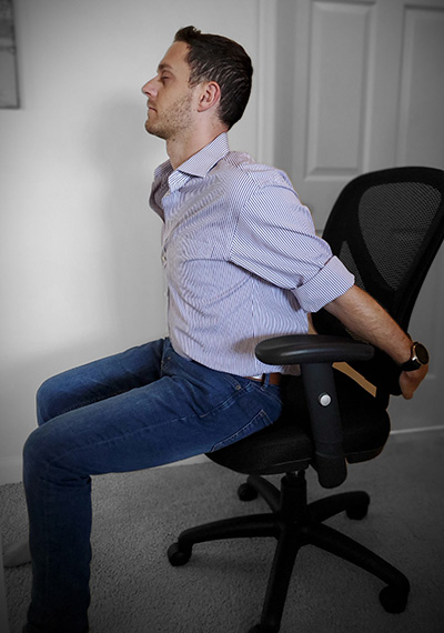 Easy Office Yoga Poses for a Mid-Day Pick Me Up | GHUTV
