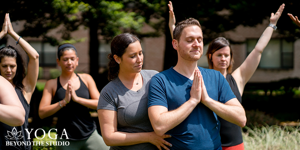 5 Beginner-Friendly Yoga Poses That Help Improve Balance - DoYou